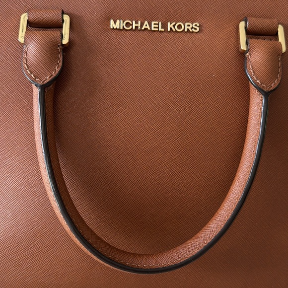 MICHAEL KORS brown leather bag. Like new - Picture 8 of 8